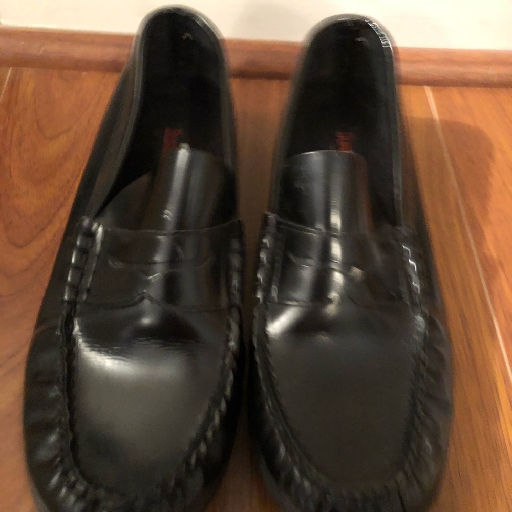 Buster Brown penny loafers size 4.5